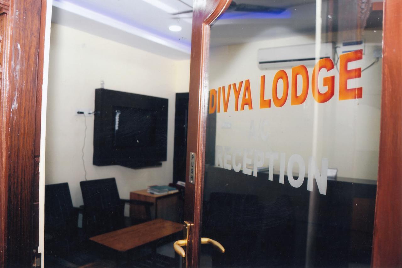 Divya Lodge Haydarabad Dış mekan fotoğraf