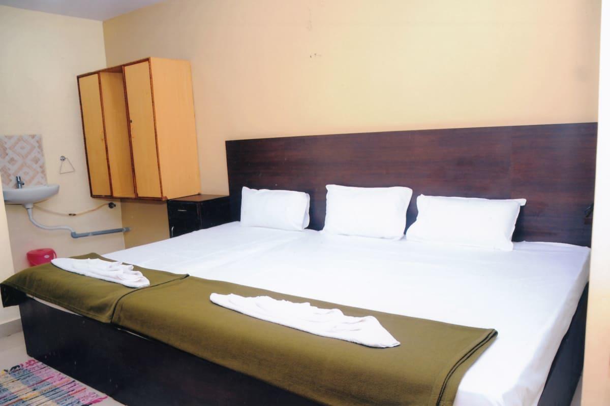 Divya Lodge Haydarabad Dış mekan fotoğraf