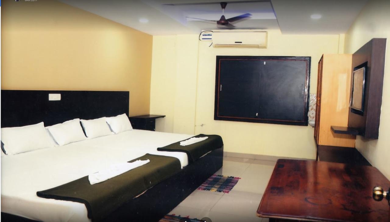 Divya Lodge Haydarabad Dış mekan fotoğraf
